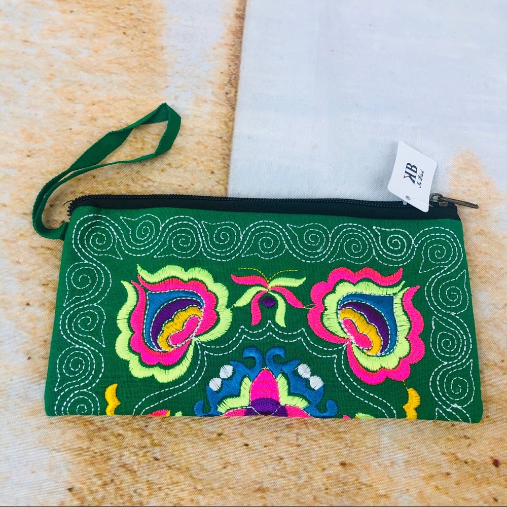 Embroidered fabric wristlet